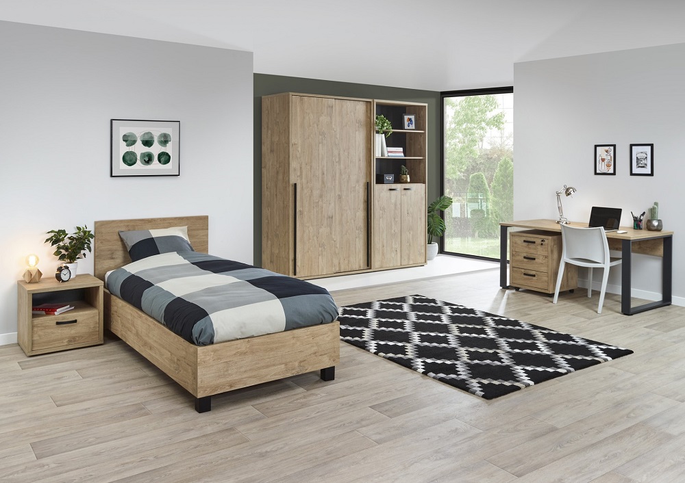 Chambre à coucher Casper Neyt style industriel en bois et alu noir - Lit 1 personne, table de chevet, bureau et range-documents, garde-robe avec porte coulissante